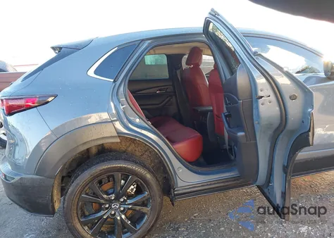 2023 Mazda Cx-30 2.5 S Carbon Edition из США, поврежденный, VIN 3MVDMBCM9PM577535